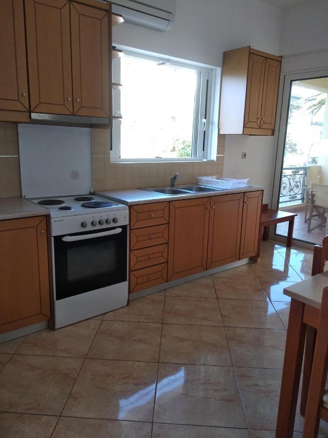 Ton Mari Apartments Παλαιοχώρα Εξωτερικό φωτογραφία