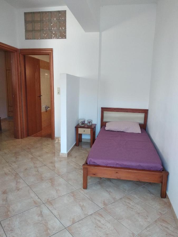Ton Mari Apartments Παλαιοχώρα Εξωτερικό φωτογραφία