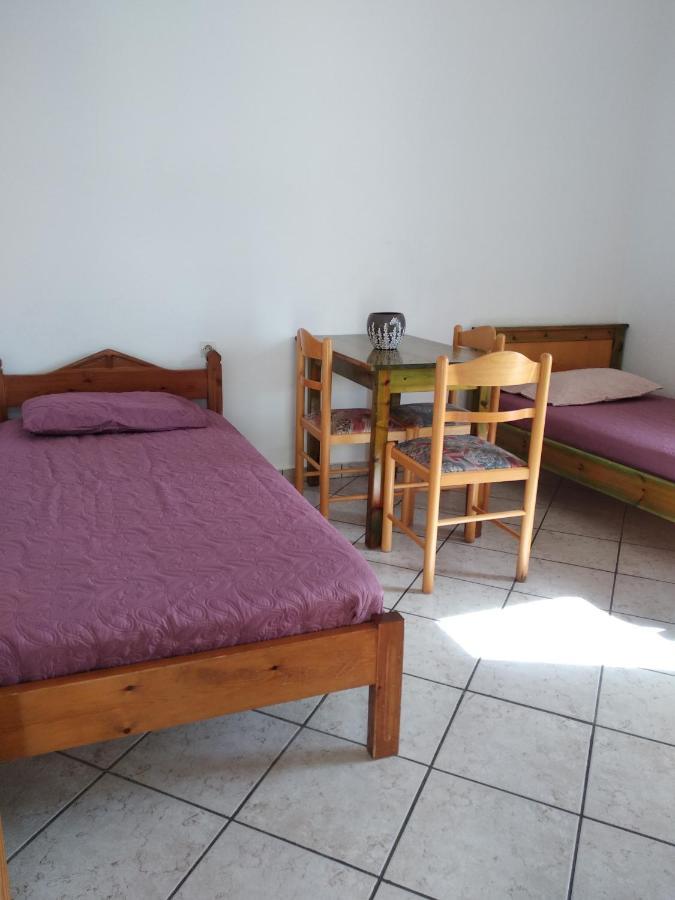Ton Mari Apartments Παλαιοχώρα Εξωτερικό φωτογραφία